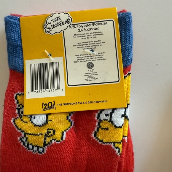 4 pairs of The Simpson Socks - Picture 4 of 6